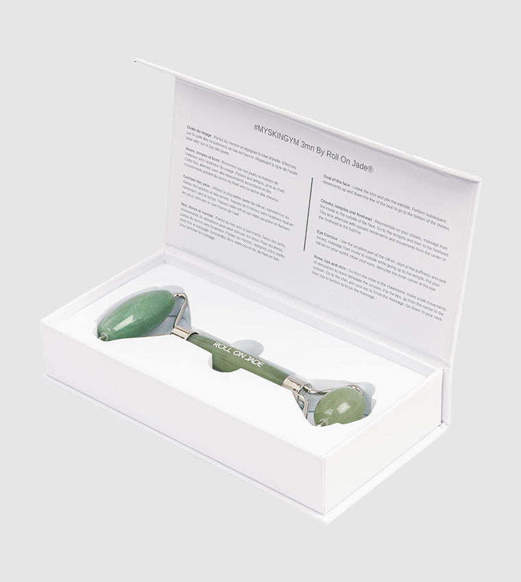 ROLL ON JADE